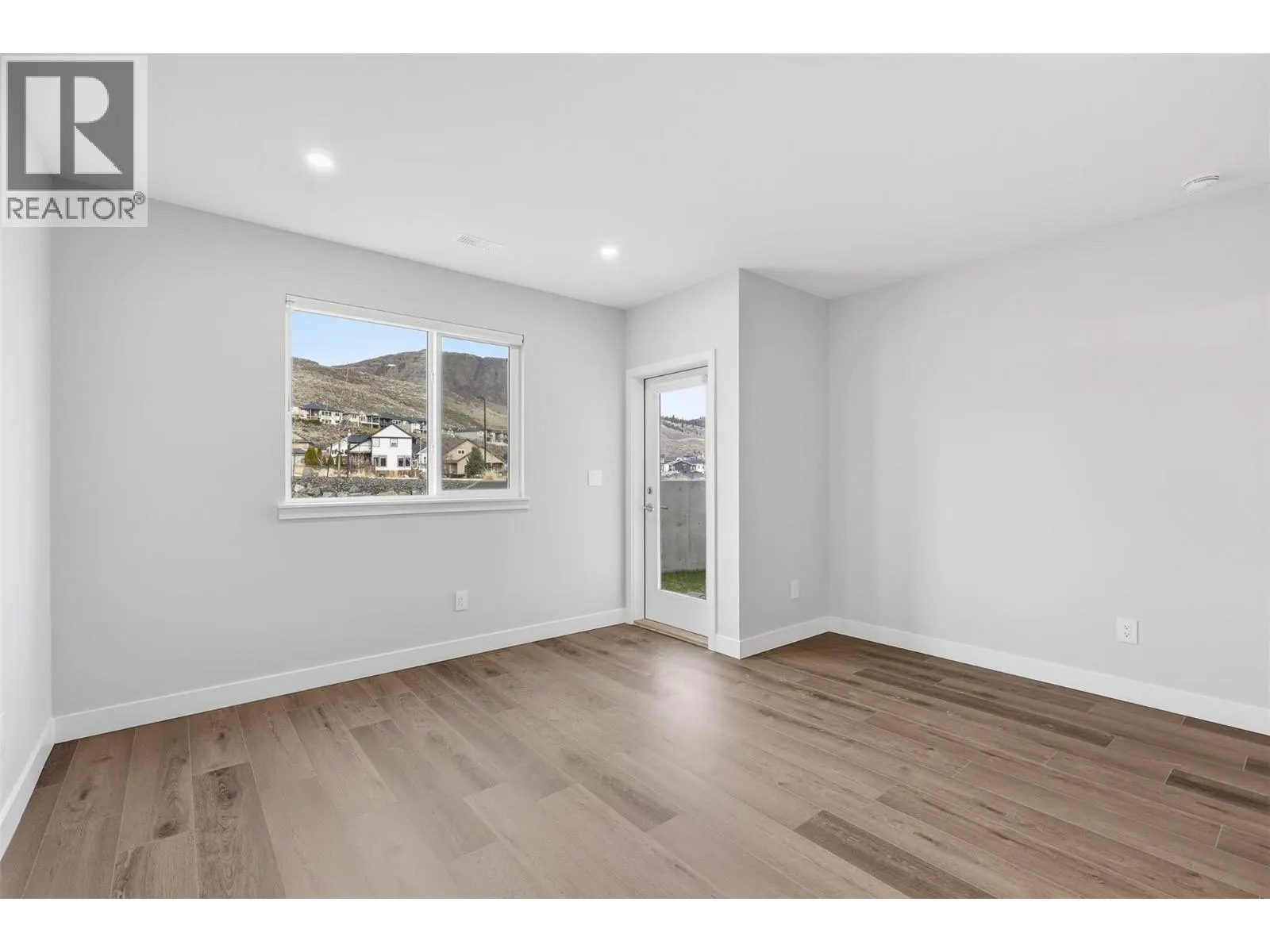 2050 Grasslands Boulevard Unit# 148