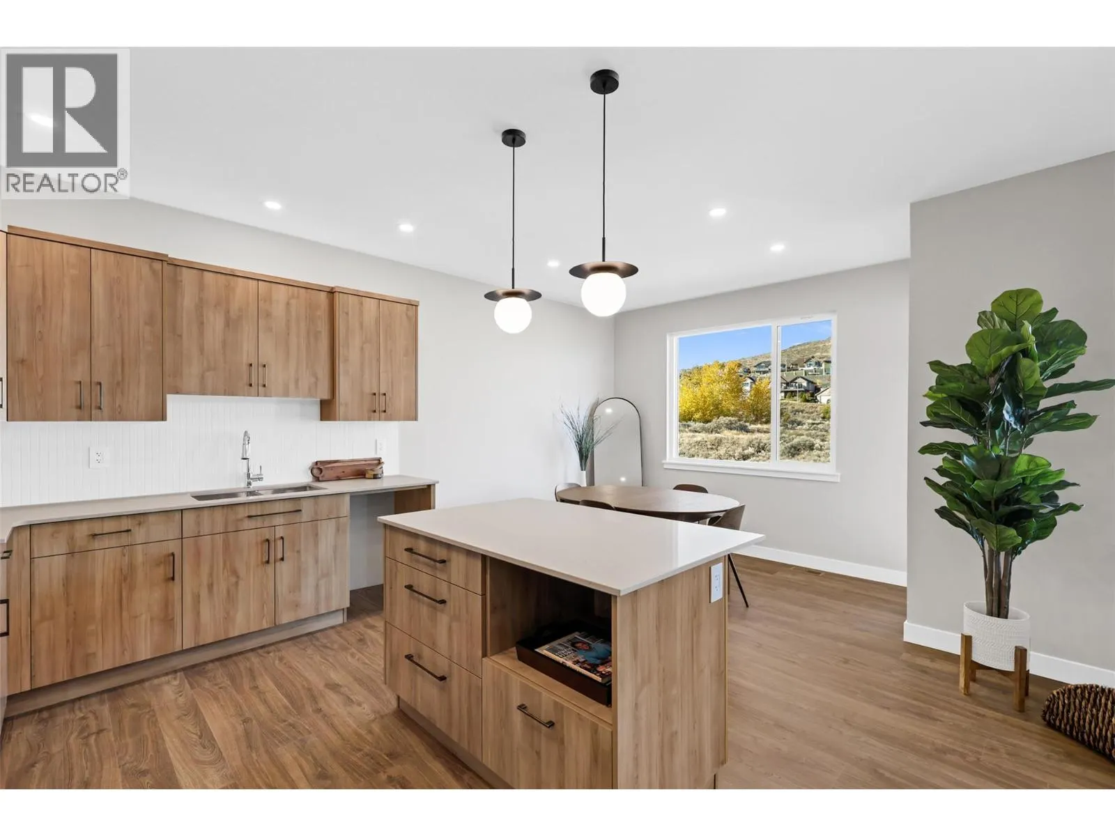 2050 Grasslands Boulevard Unit# 148