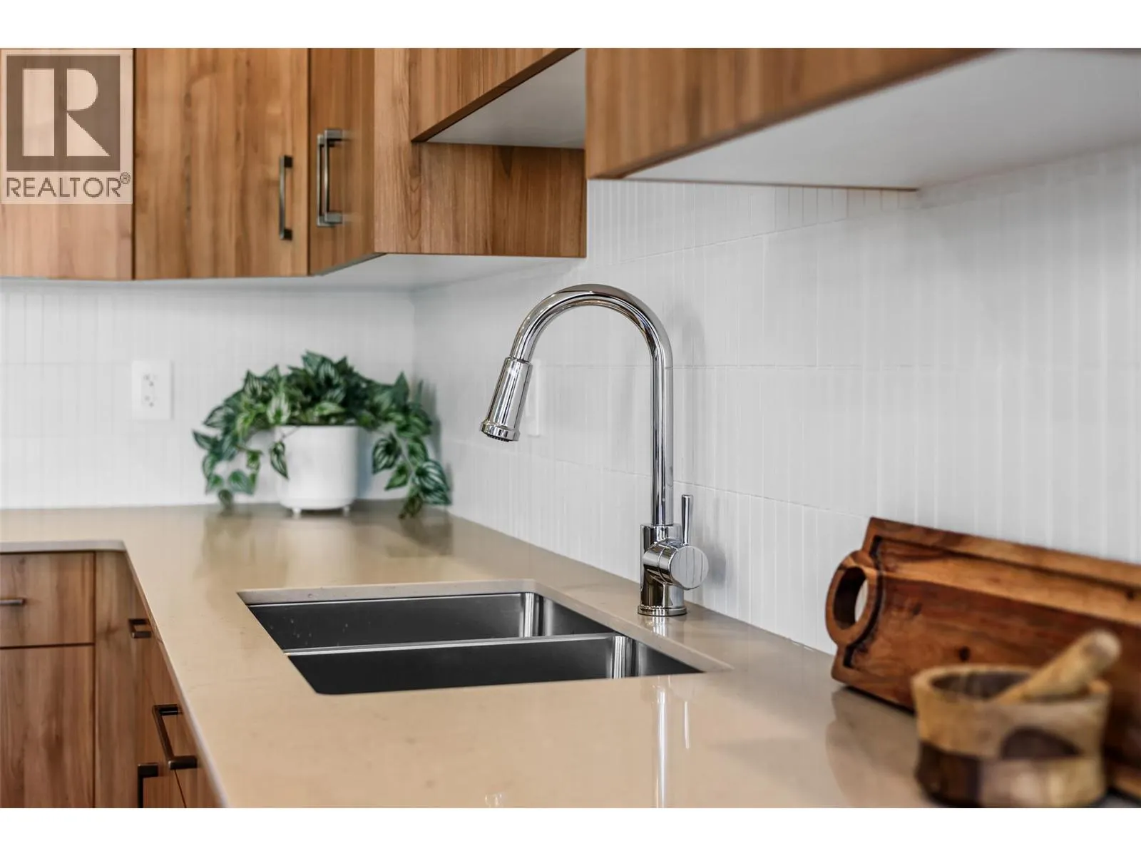 2050 Grasslands Boulevard Unit# 148