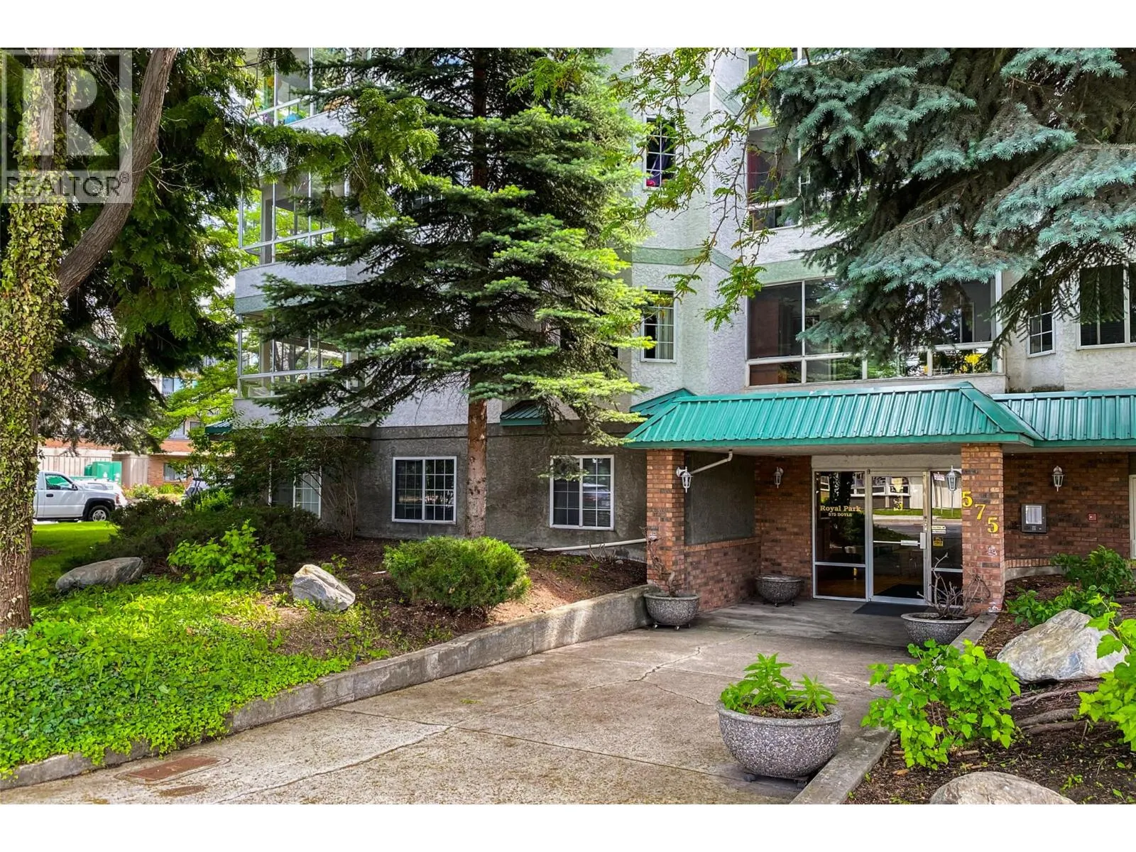 575 Doyle Avenue Unit# 101