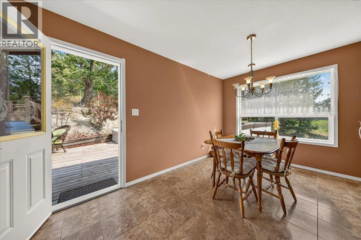 20B Wolf Crescent