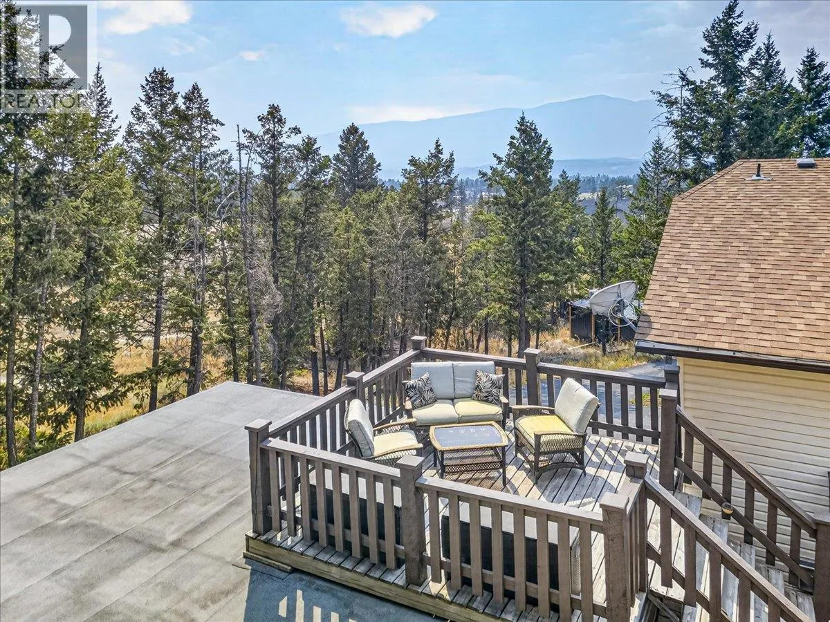 20B Wolf Crescent