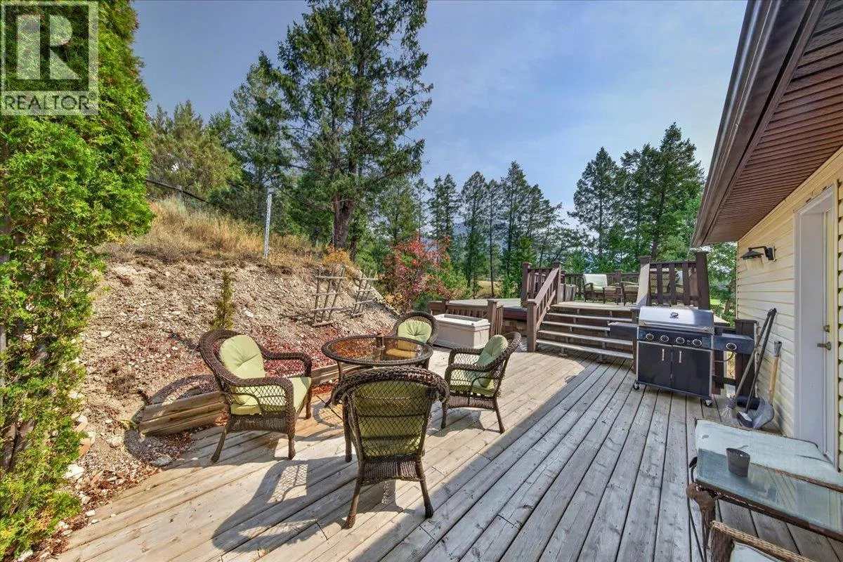 20B Wolf Crescent