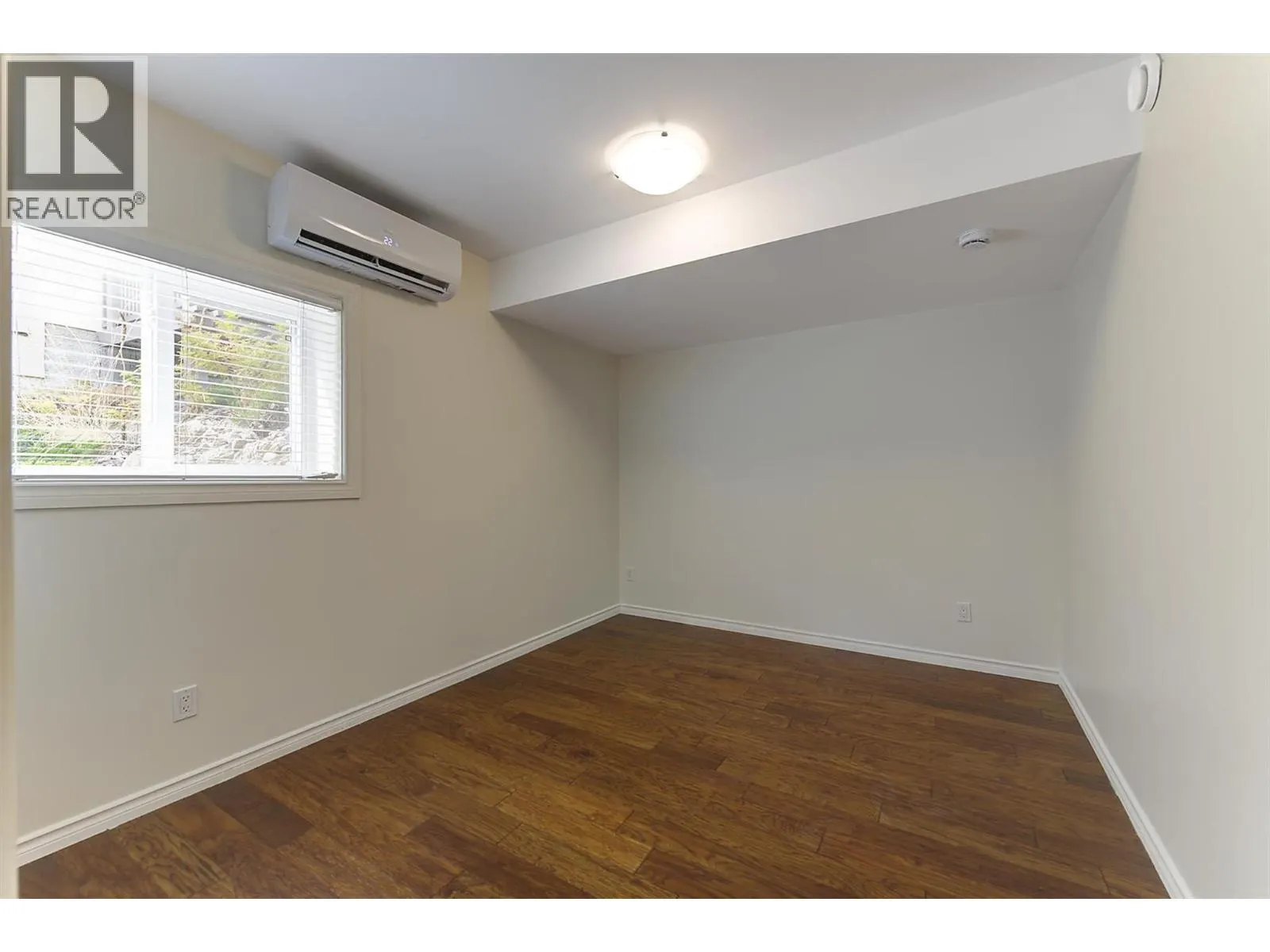 2352 SELKIRK Drive Lot# 37