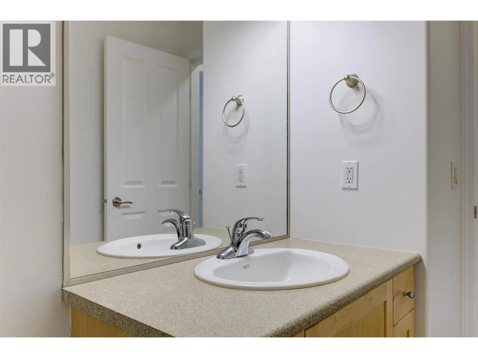 2352 SELKIRK Drive Lot# 37
