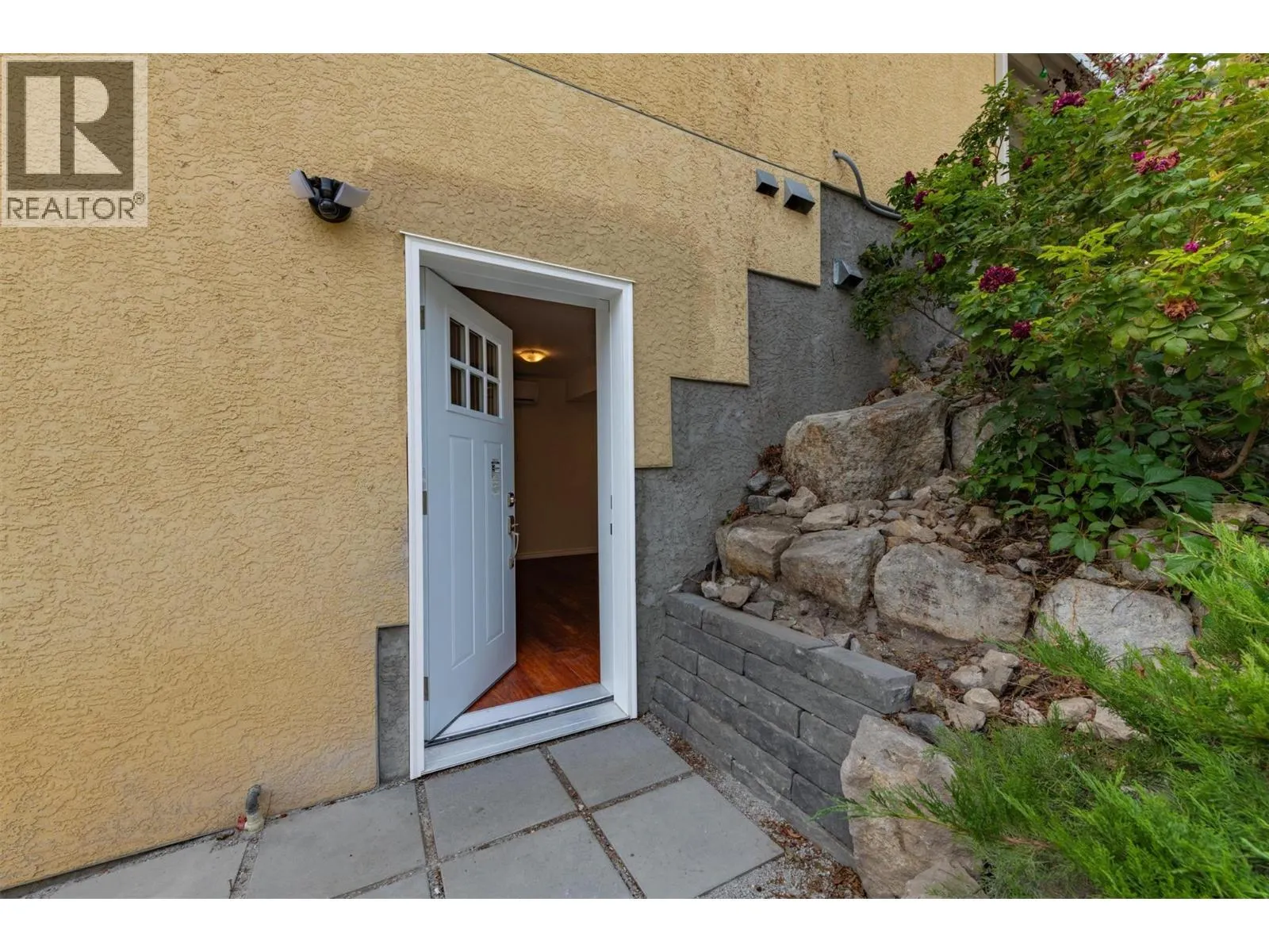2352 SELKIRK Drive Lot# 37