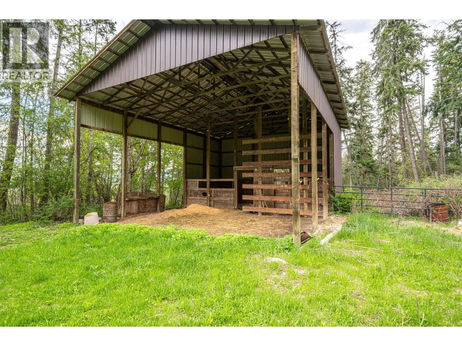 4358 Chamberlaine Road