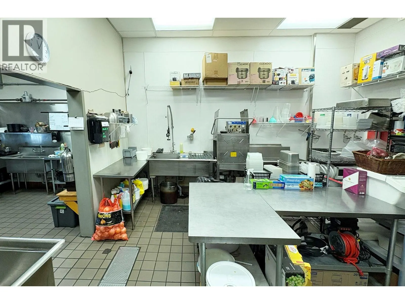 1801 Princeton-Kamloops Highway Unit# 408