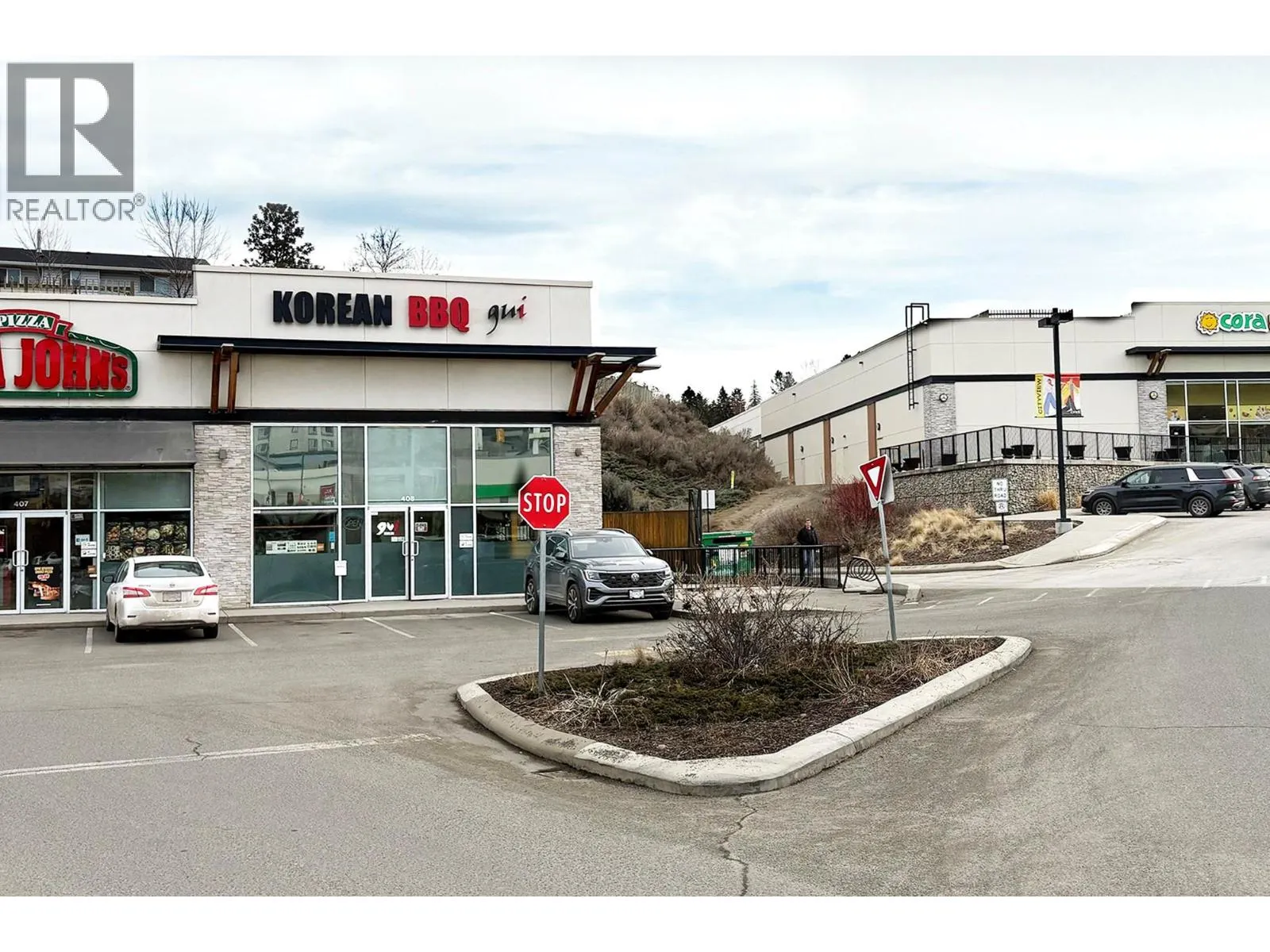 1801 Princeton-Kamloops Highway Unit# 408