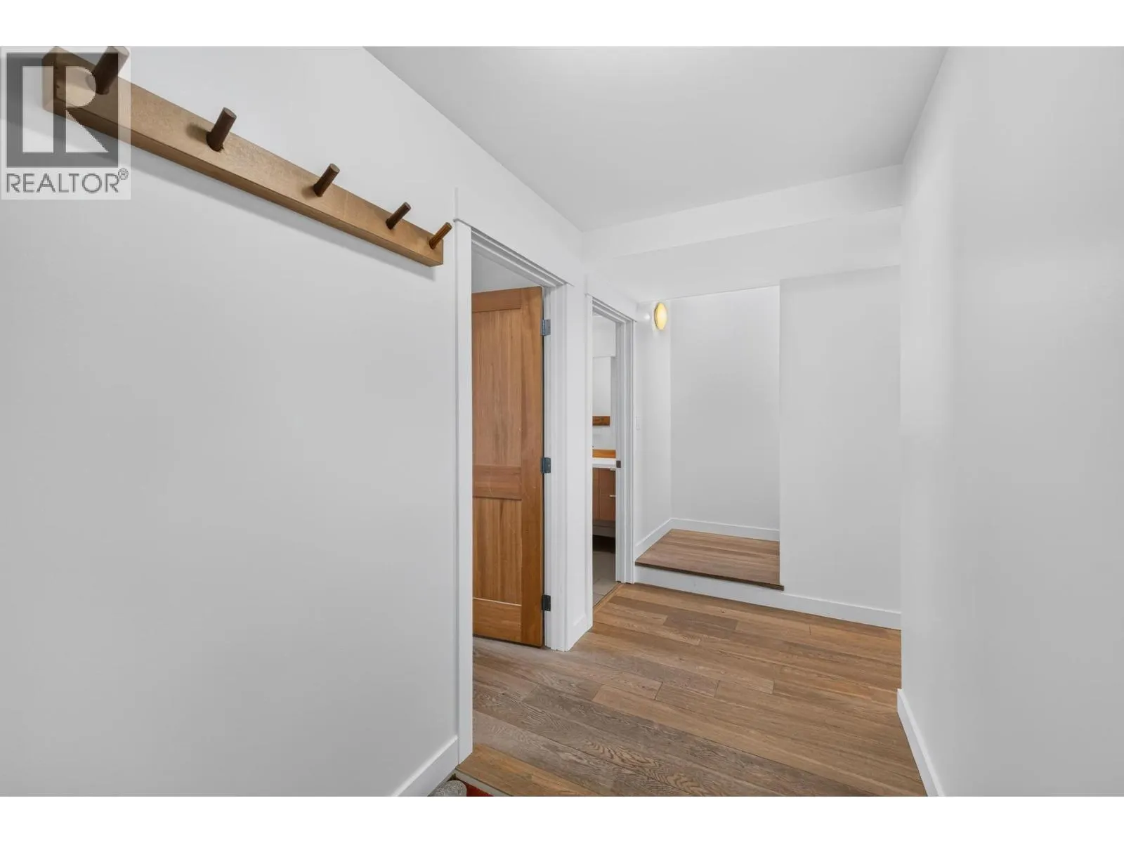 504 A 10th Street S