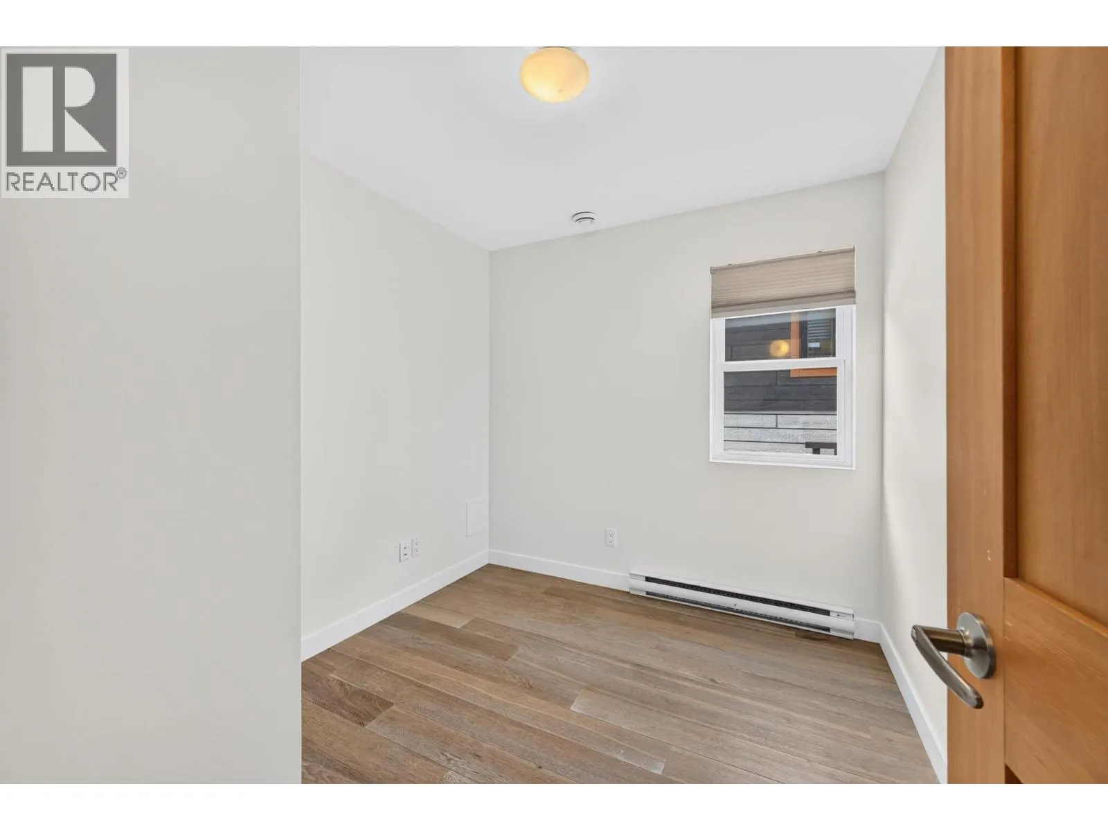 504 A 10th Street S