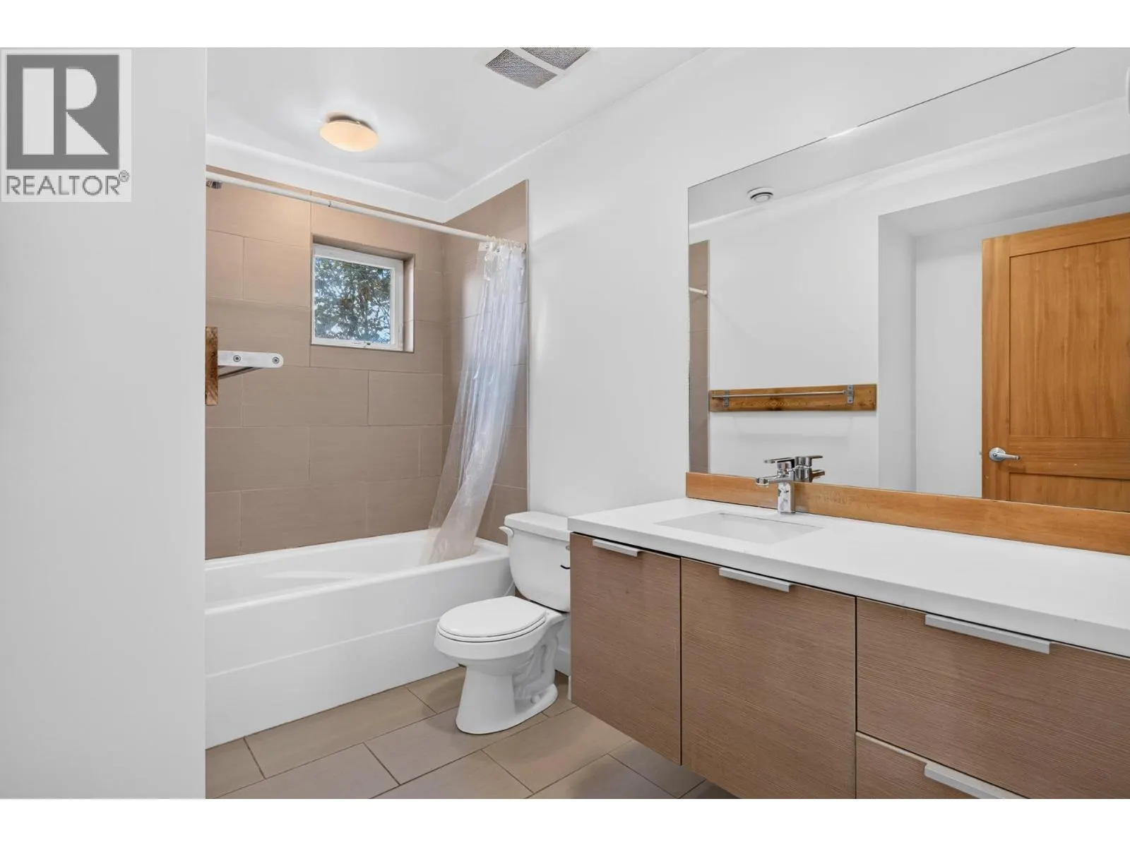 504 A 10th Street S