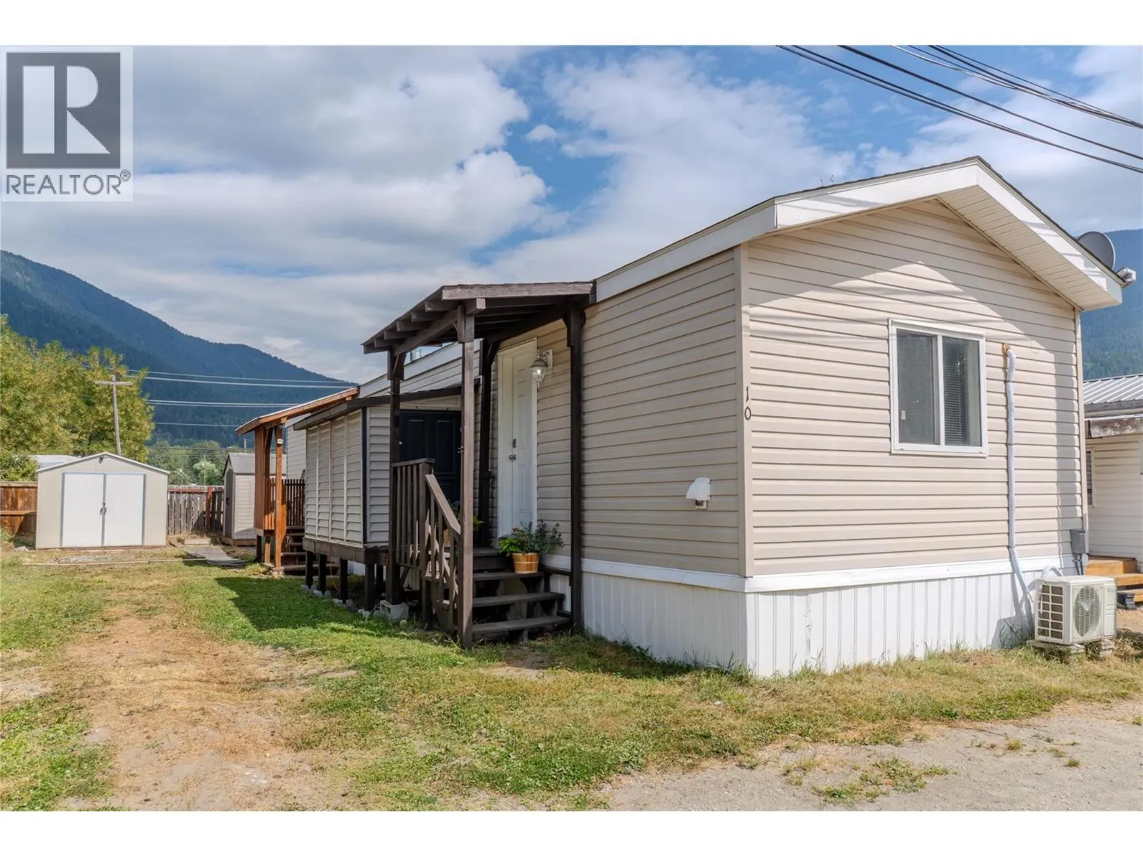 606 Edward Street Unit# 10