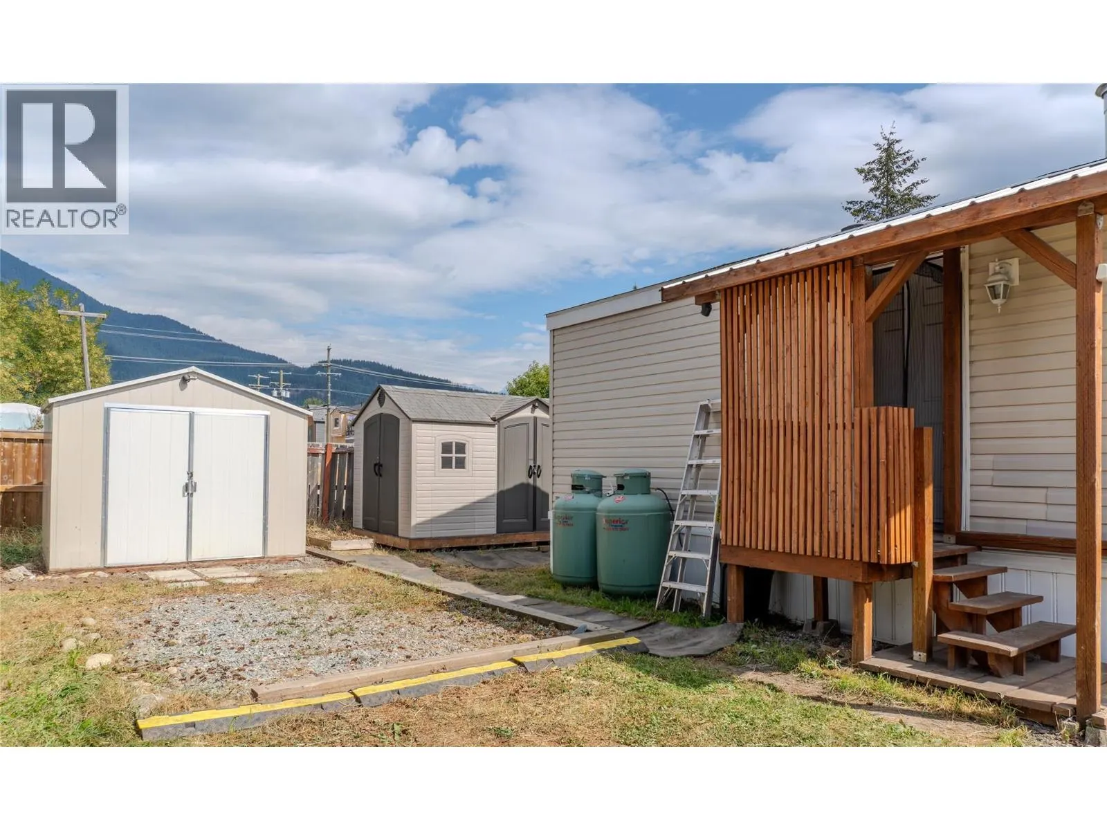 606 Edward Street Unit# 10