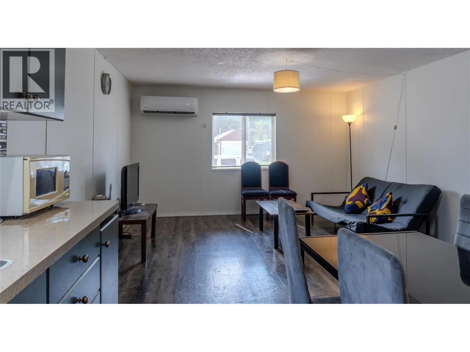 606 Edward Street Unit# 10