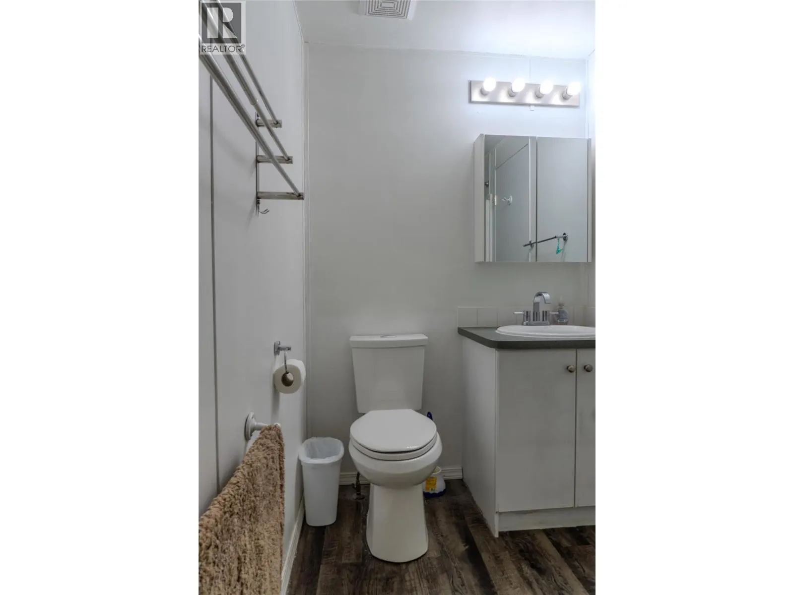 606 Edward Street Unit# 10