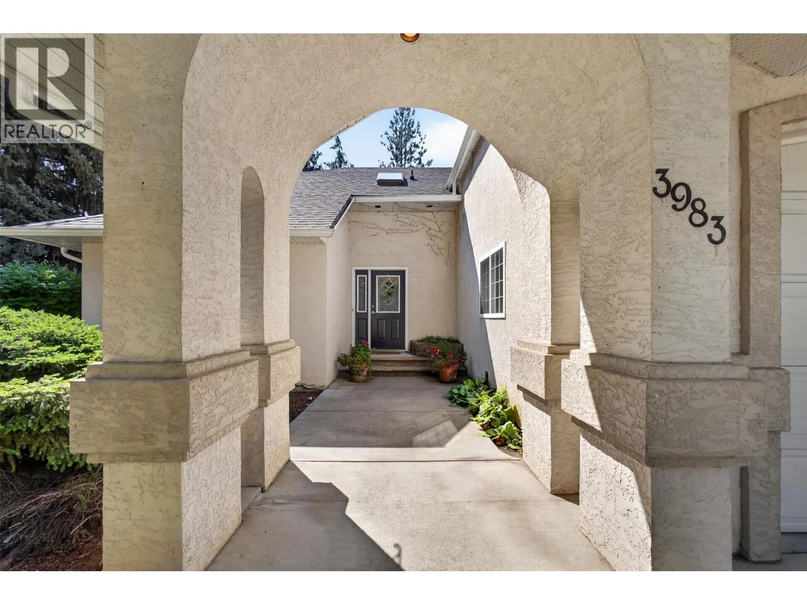 3983 Lakevale Place