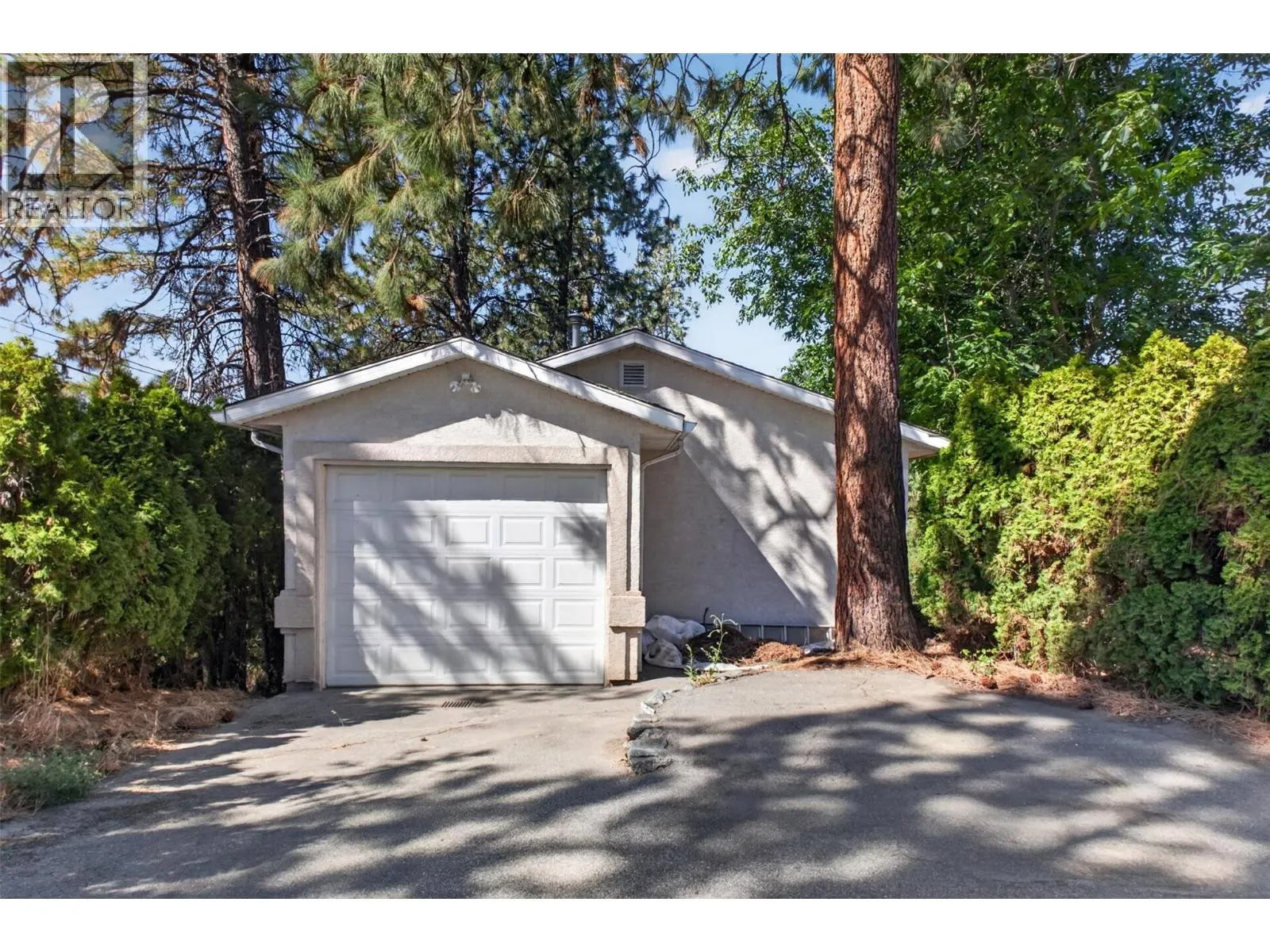 3983 Lakevale Place