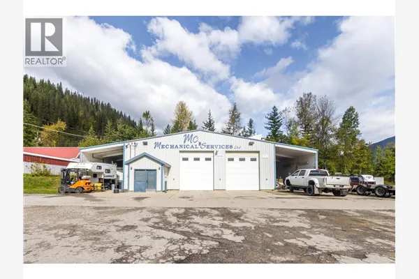 2376 Boulder Road