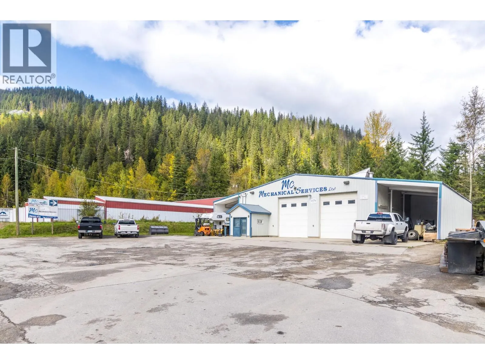 2376 Boulder Road