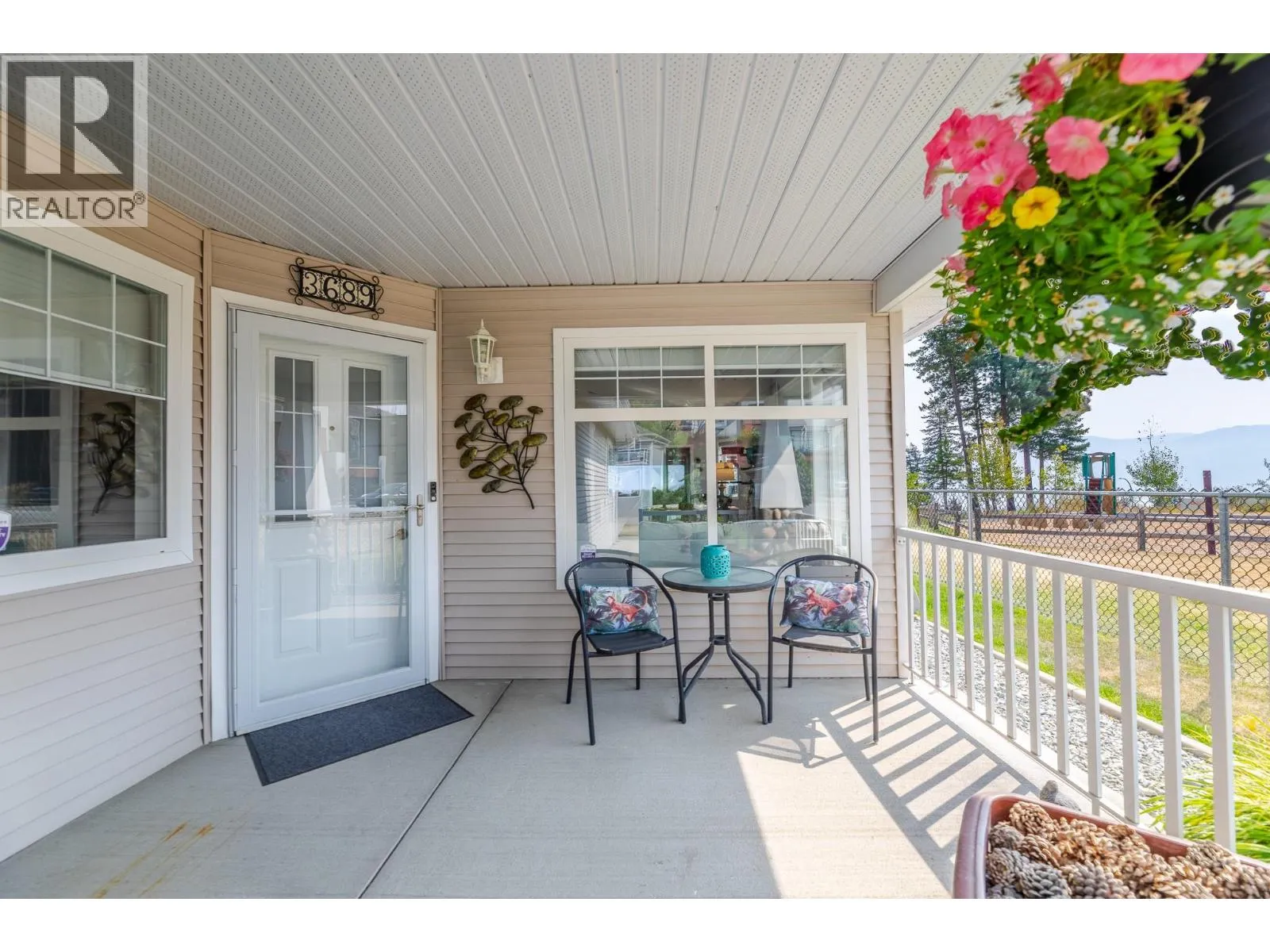 3689 Morningside Drive
