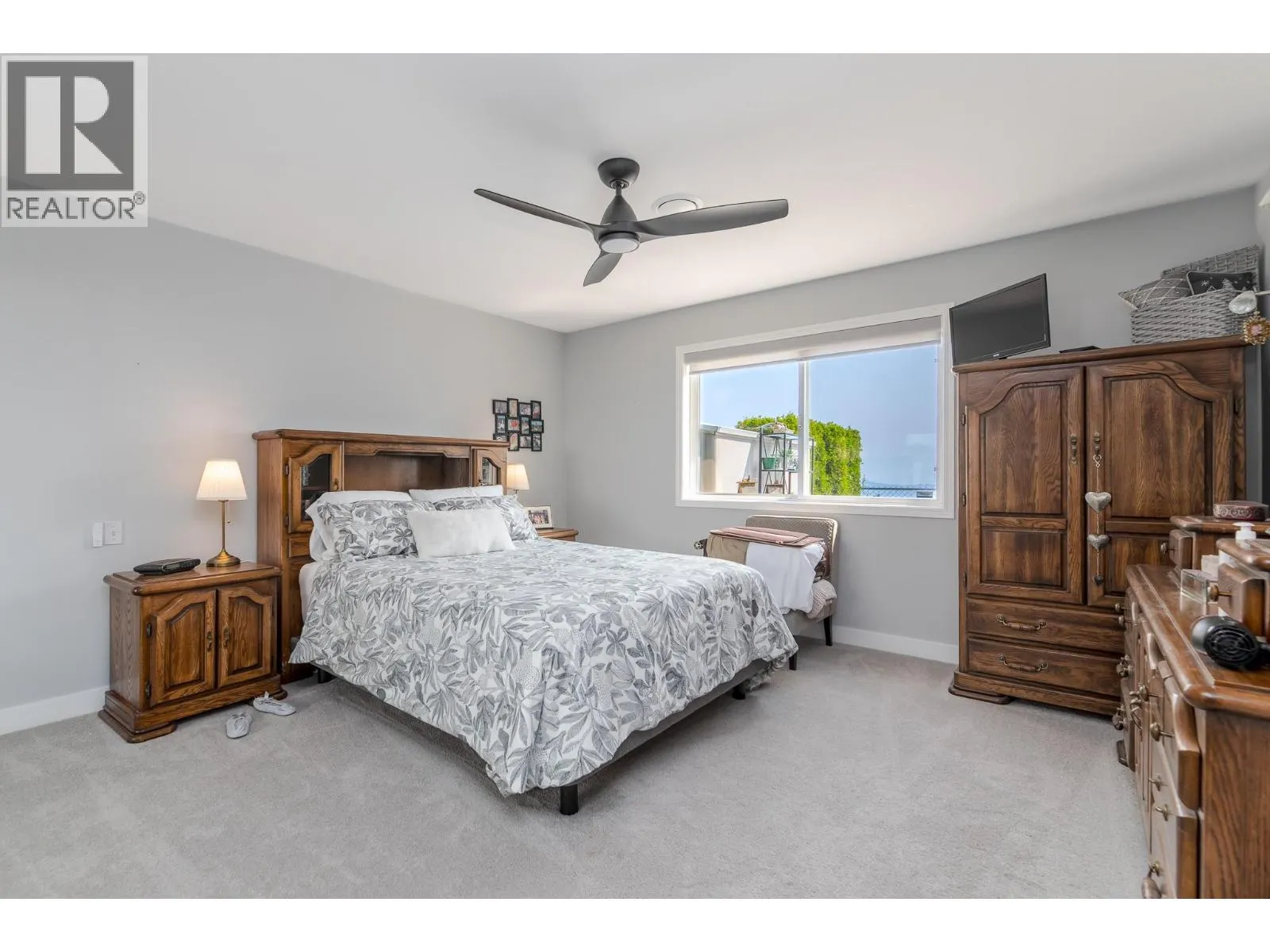 3689 Morningside Drive