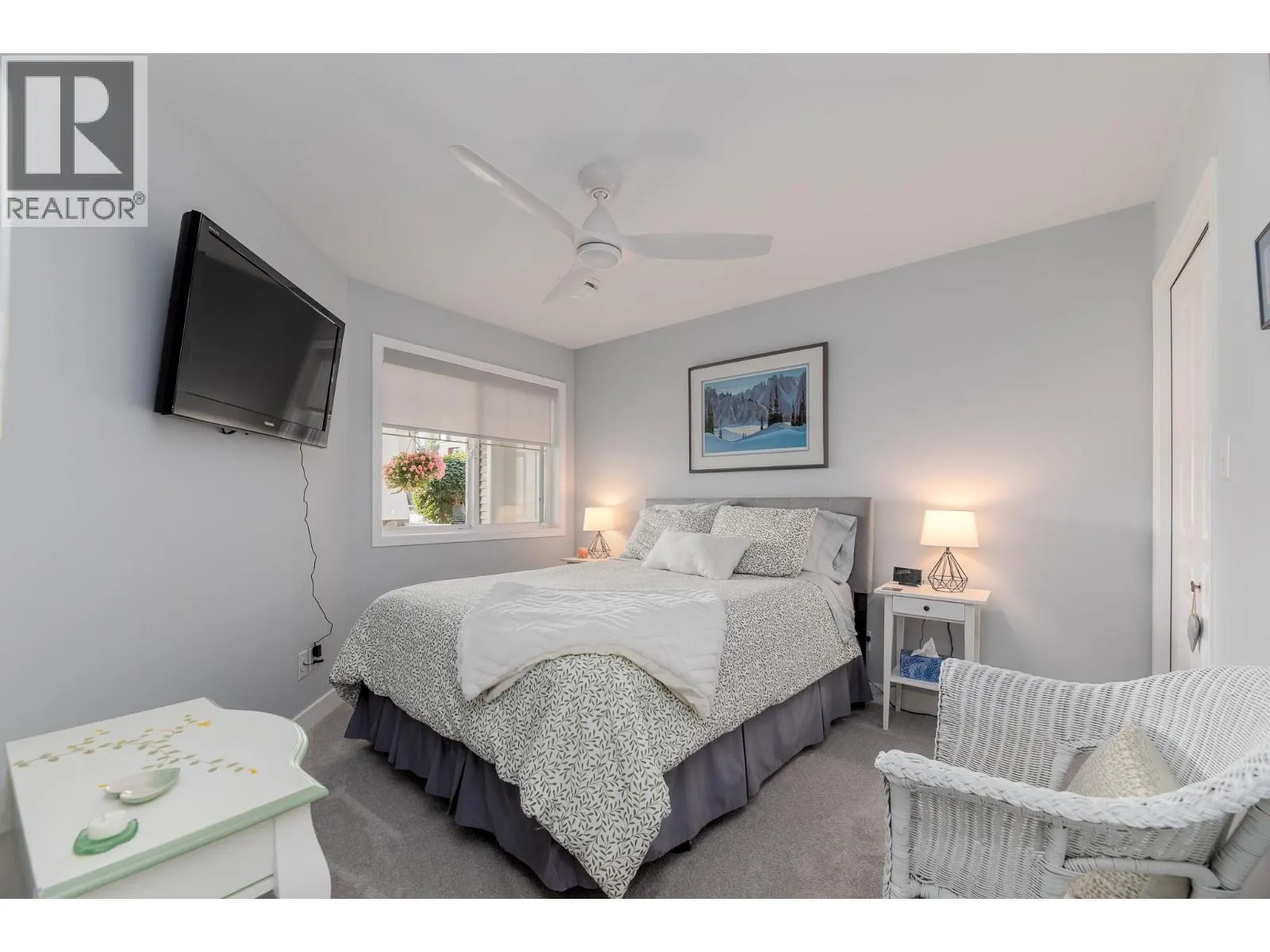 3689 Morningside Drive