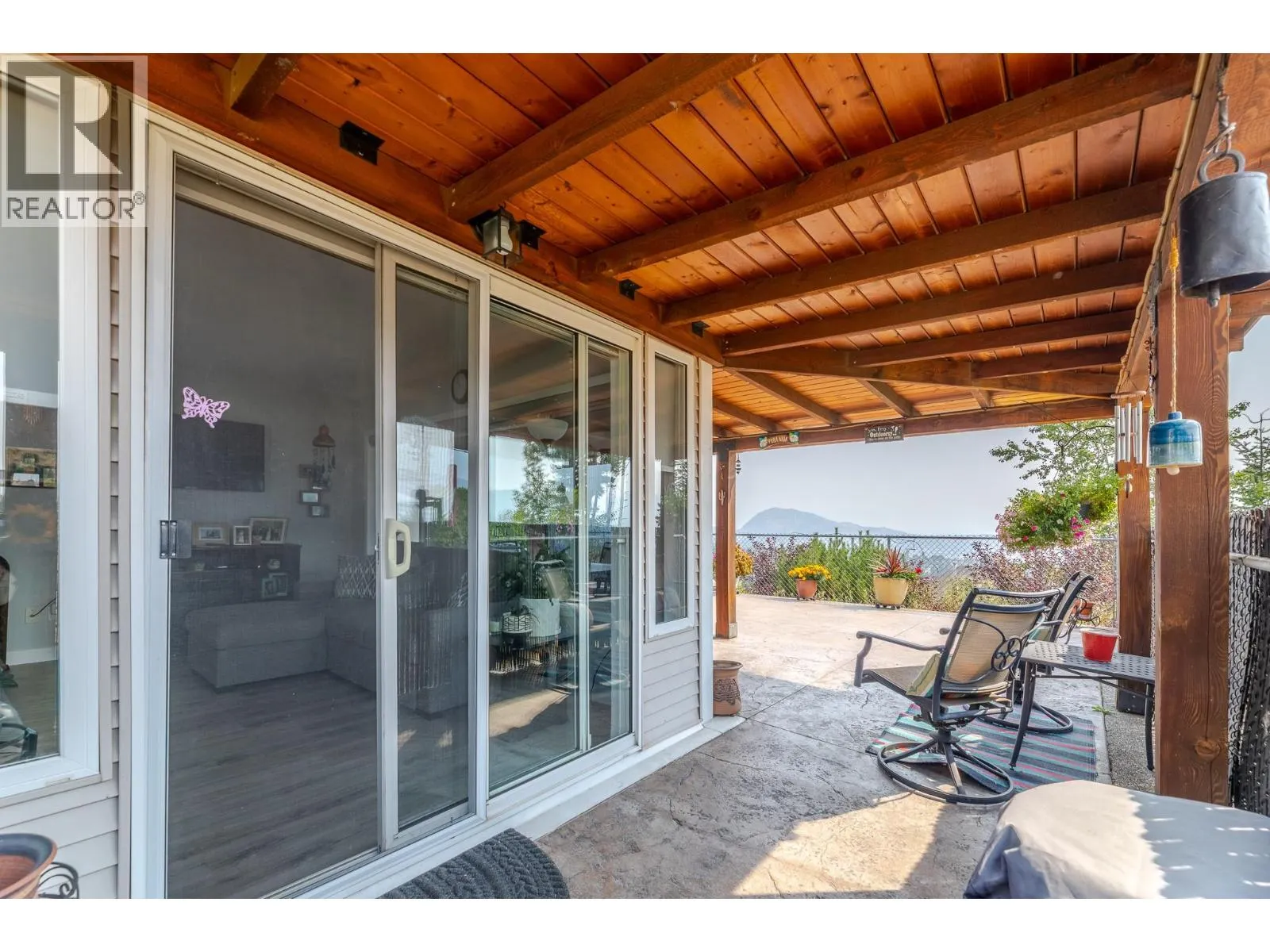 3689 Morningside Drive