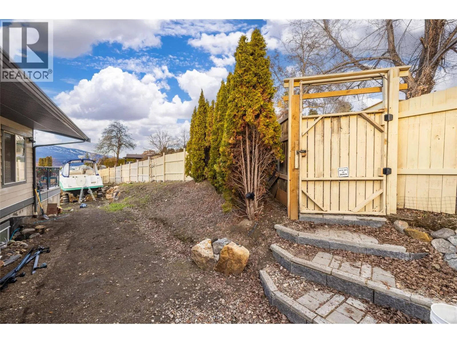10957 Pheasant Road