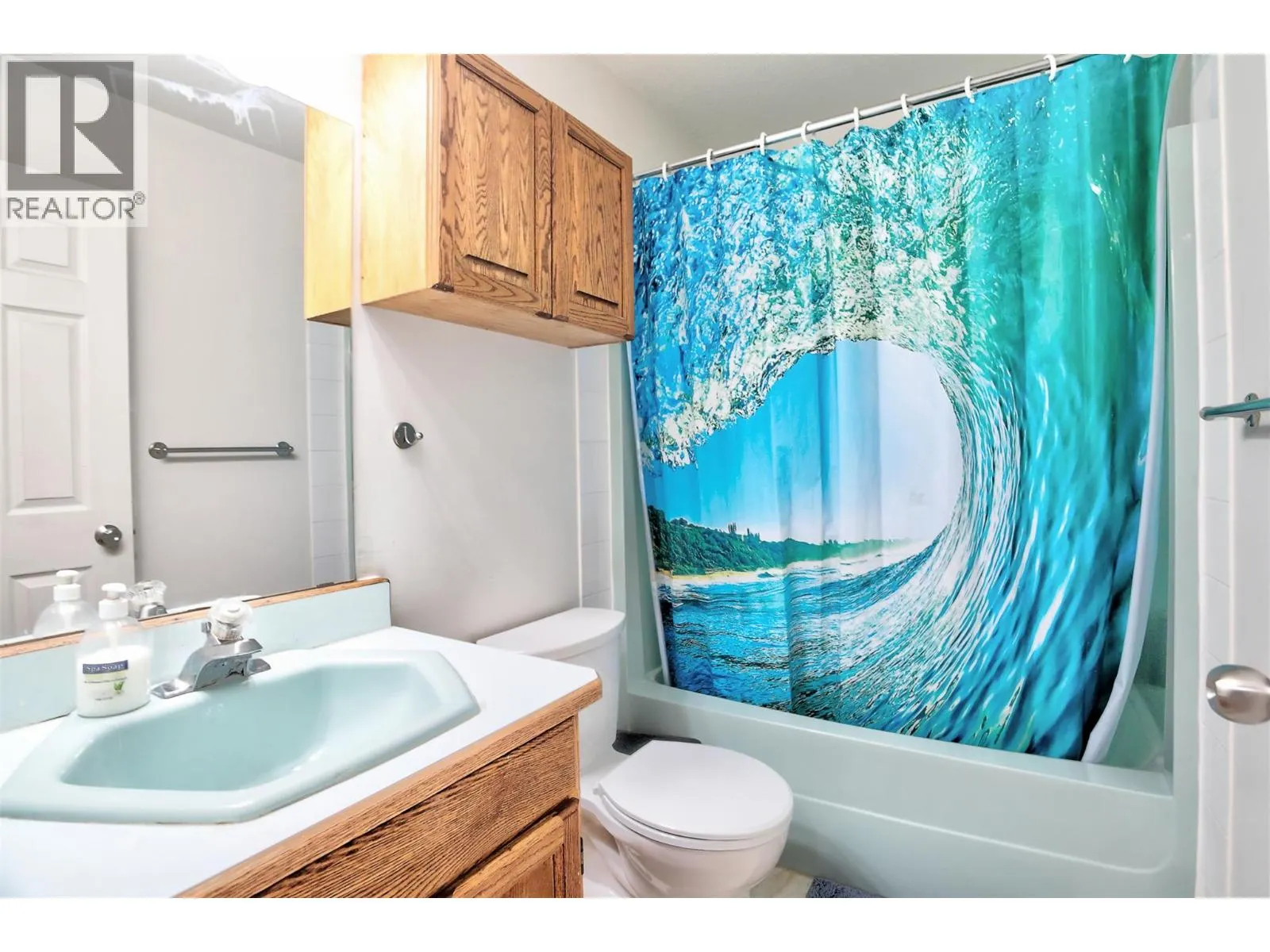 95 ECKHARDT Avenue Unit# 203