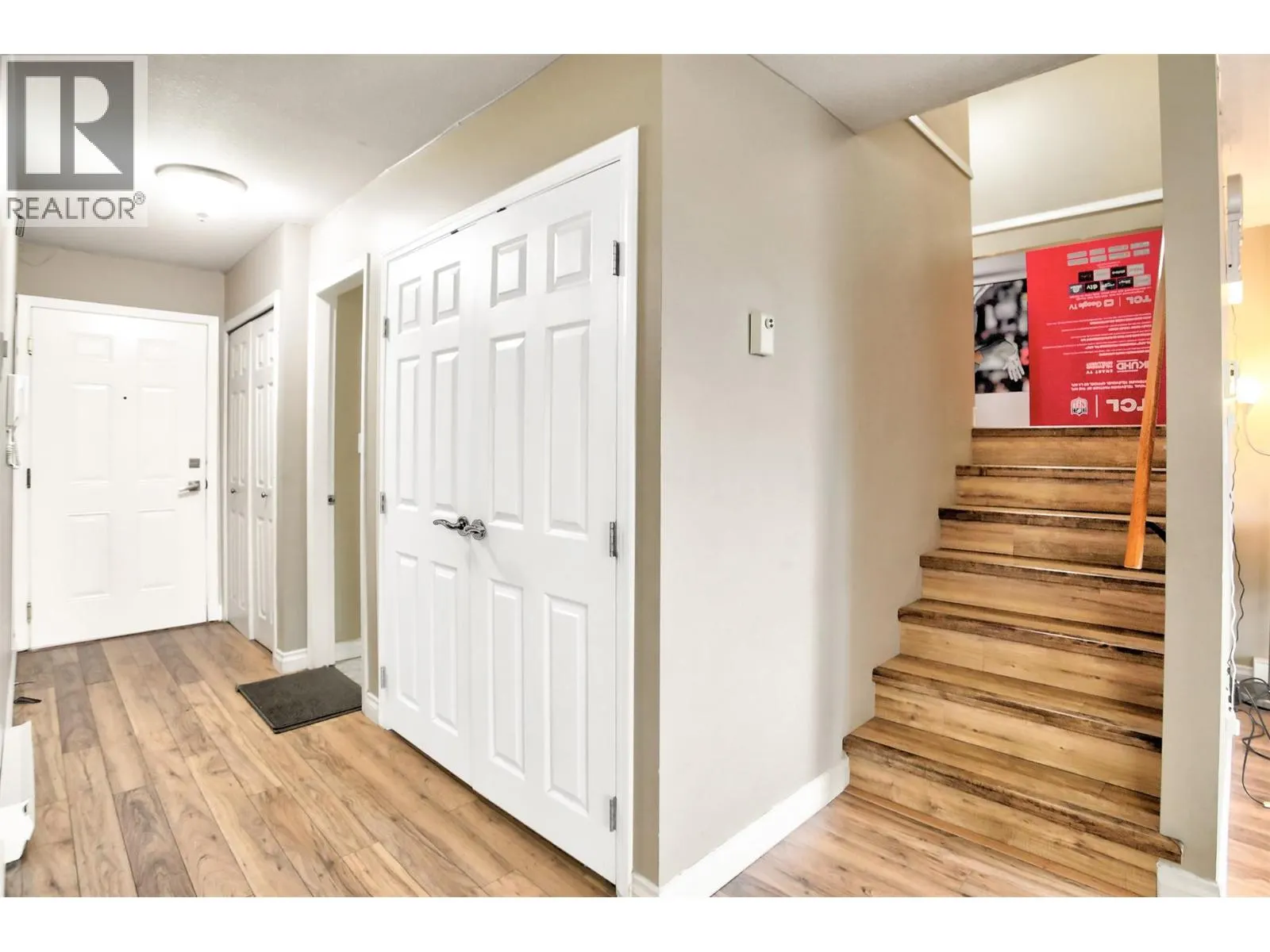 95 ECKHARDT Avenue Unit# 203
