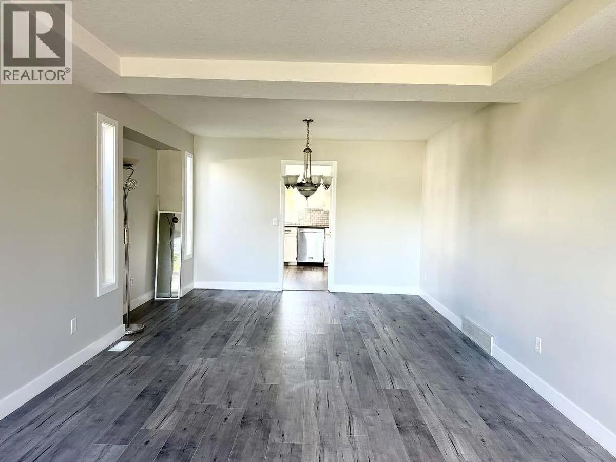 877 Springside Court