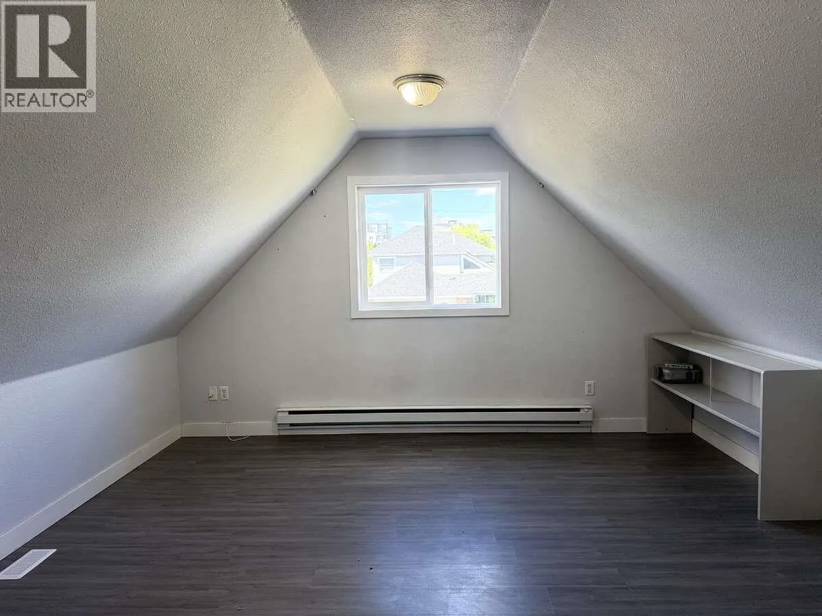877 Springside Court