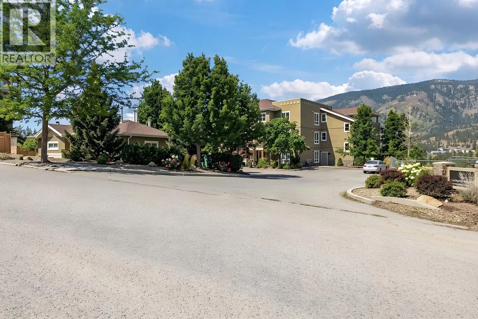 1990 Upper Sundance Drive Unit# 3307