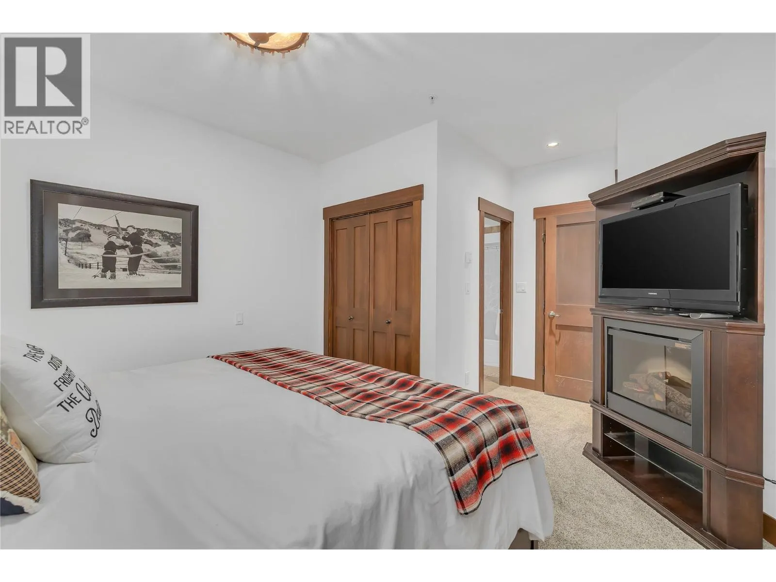 5255 Big White Road Unit# 105
