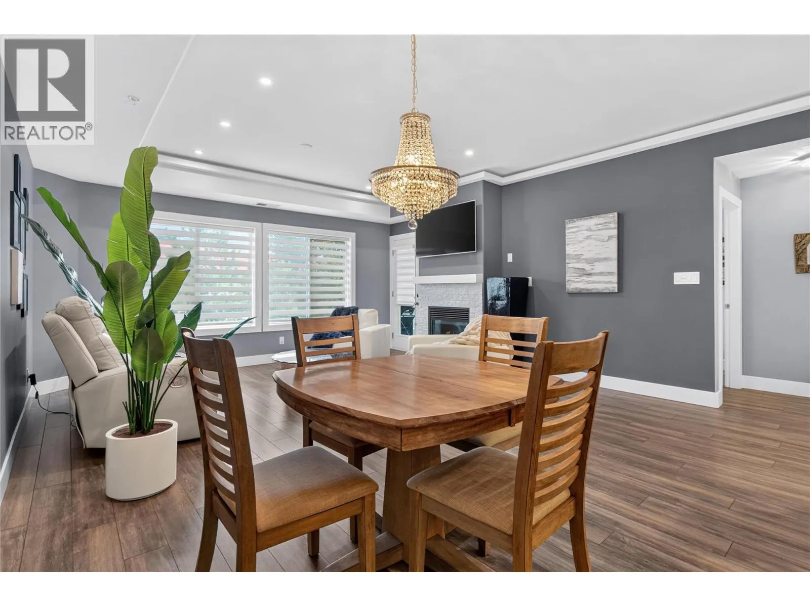277 Yorkton Avenue Unit# 305