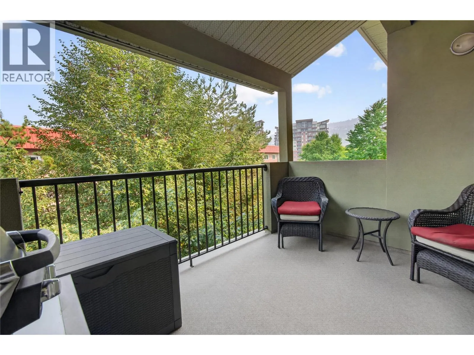 277 Yorkton Avenue Unit# 305
