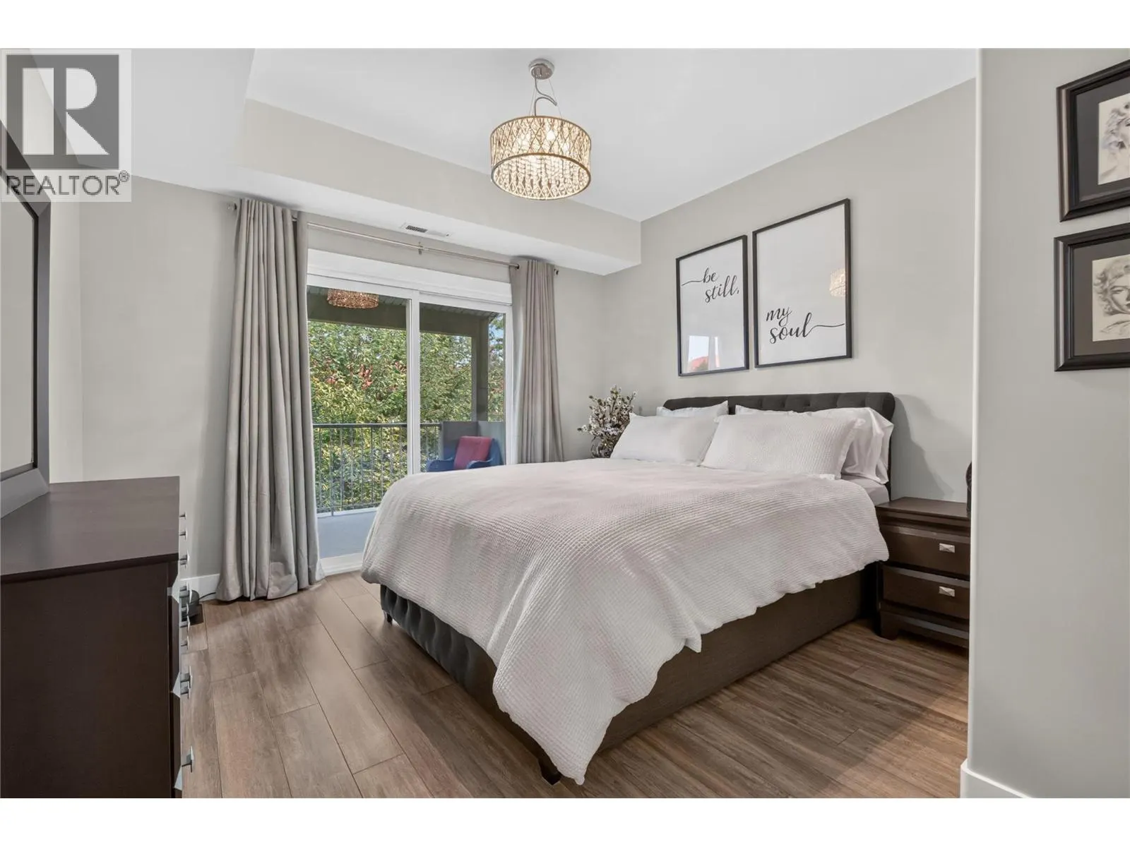 277 Yorkton Avenue Unit# 305