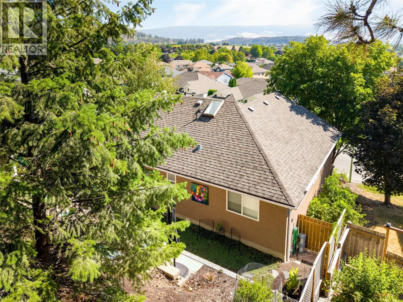 149 Applecrest Court