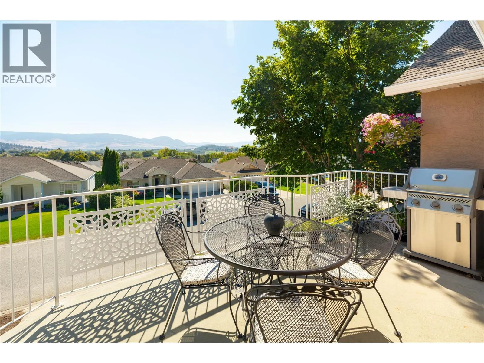 149 Applecrest Court