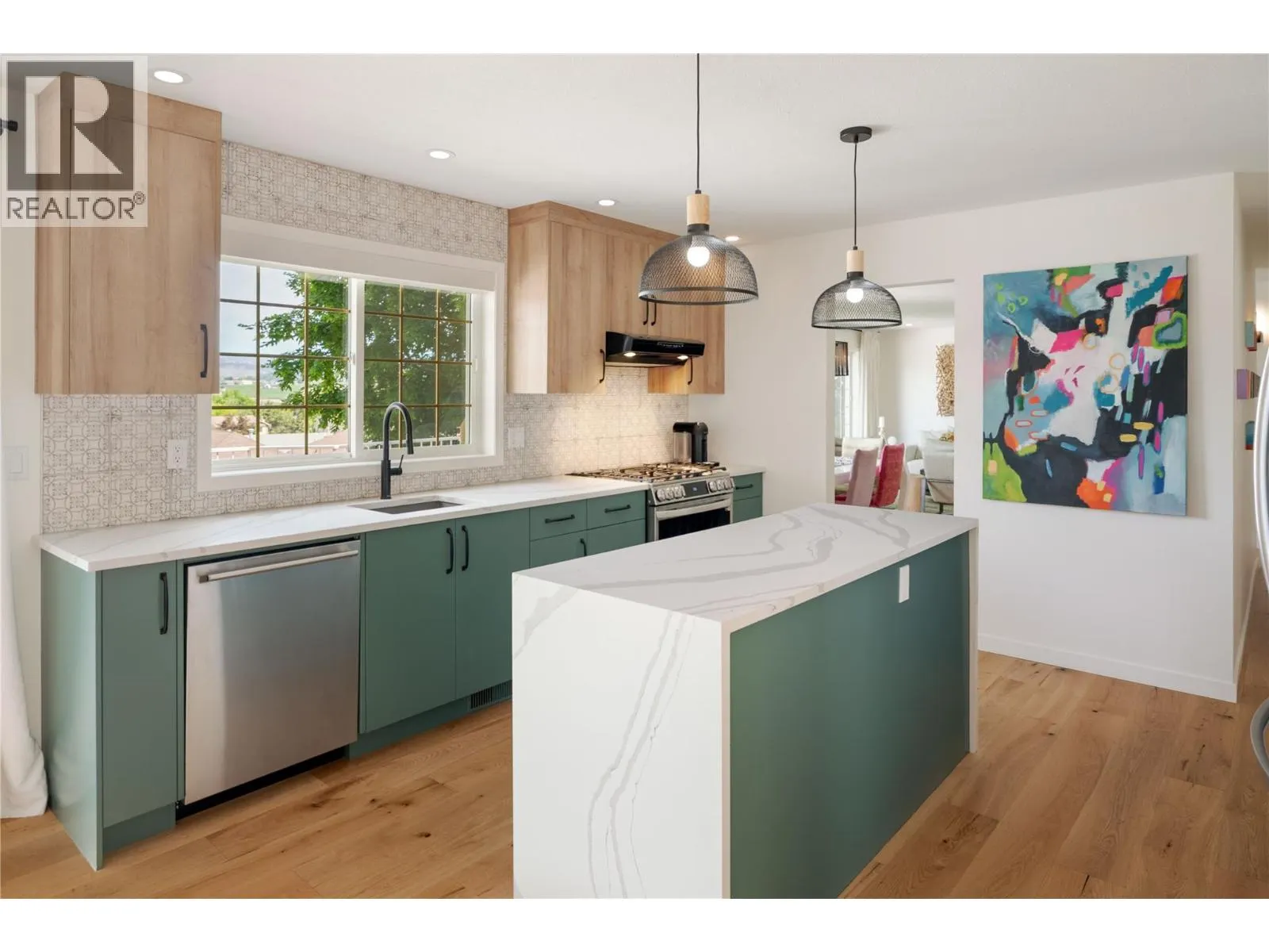 149 Applecrest Court