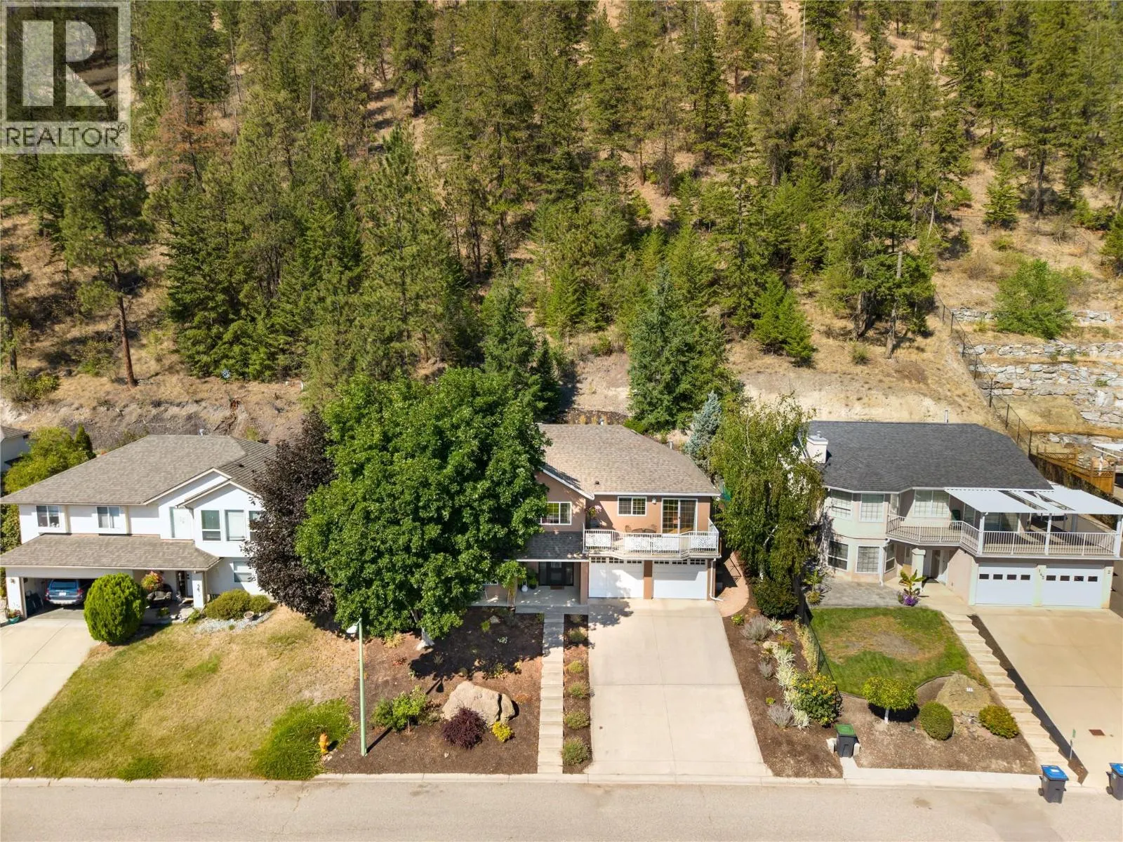149 Applecrest Court