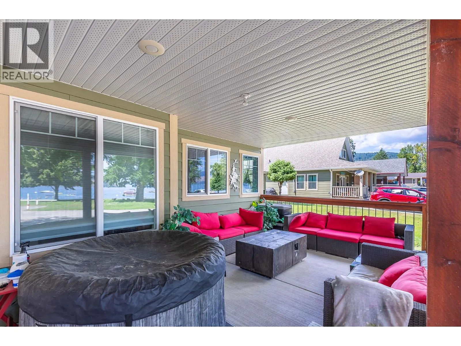 42 Lakeshore Drive