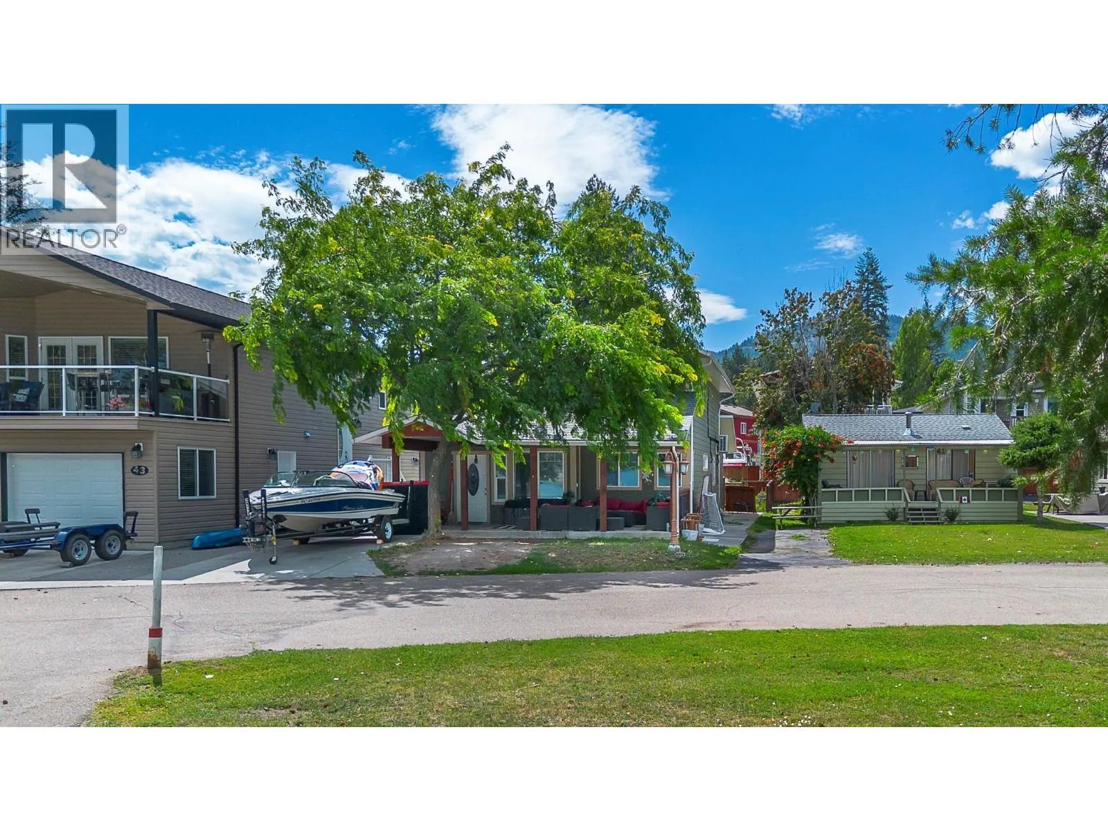 42 Lakeshore Drive