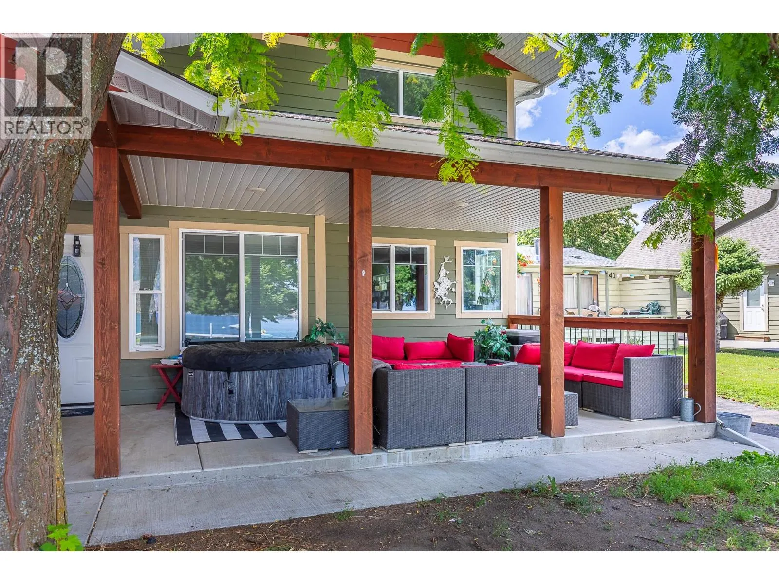 42 Lakeshore Drive