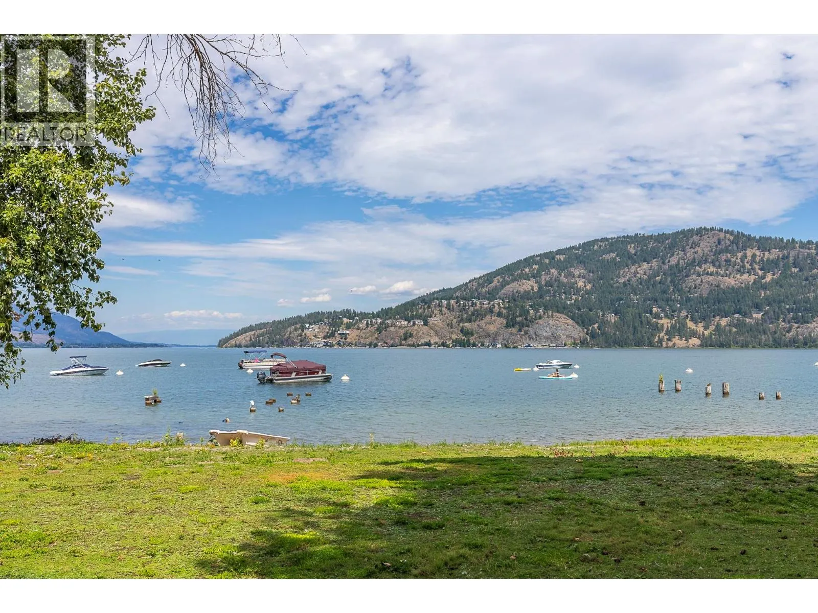 42 Lakeshore Drive