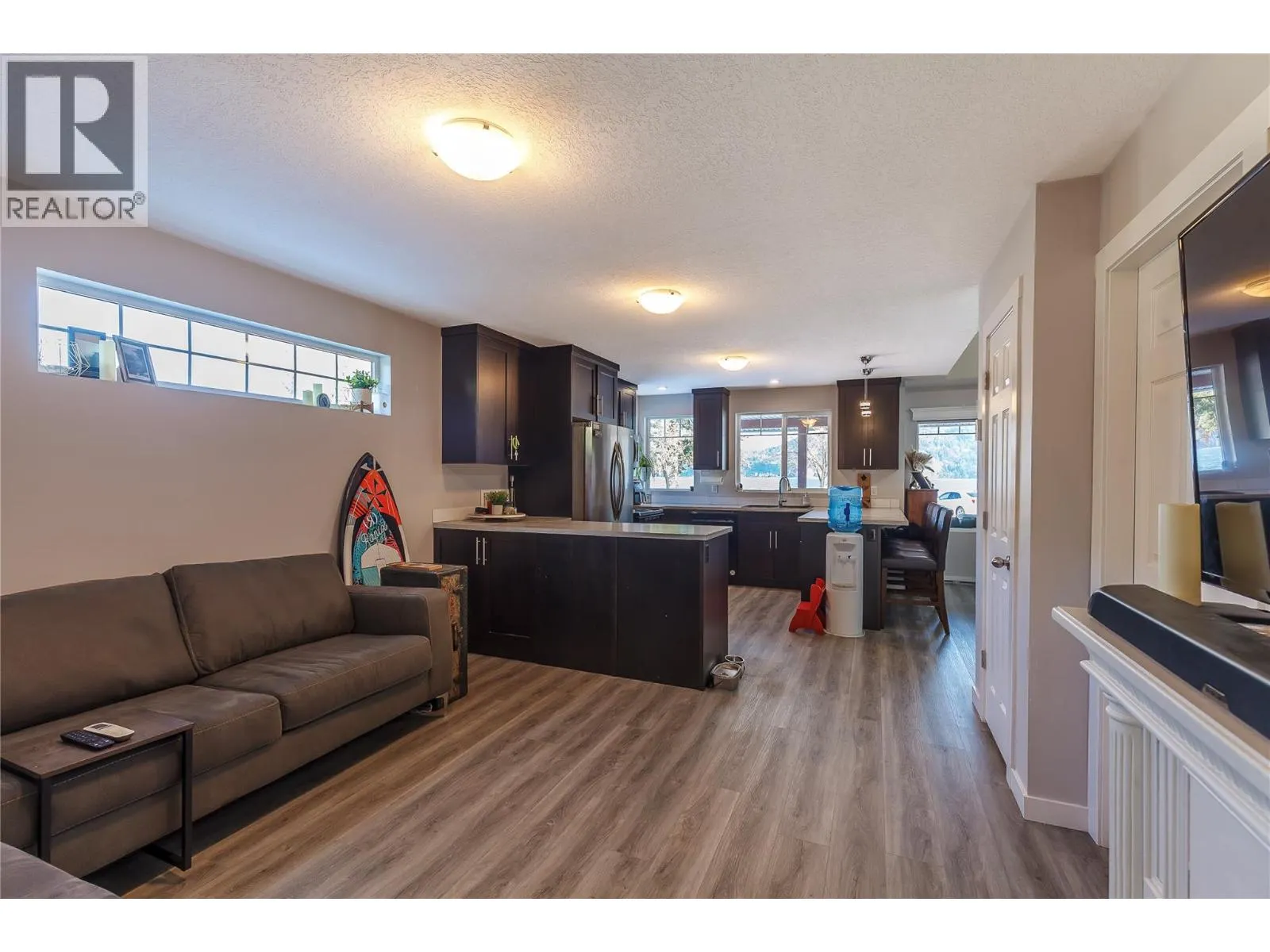 42 Lakeshore Drive