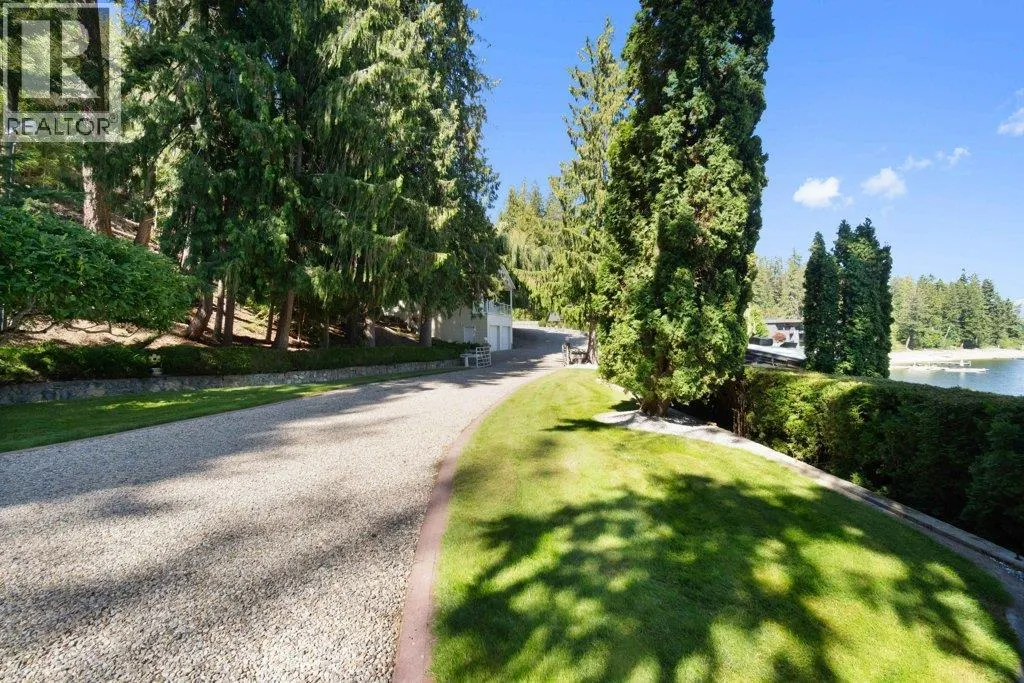 4842 SUNNYBRAE CANOE POINT Road