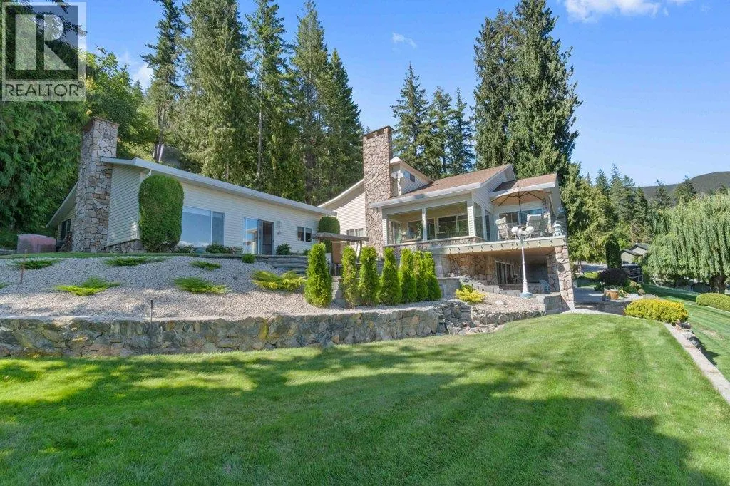4842 SUNNYBRAE CANOE POINT Road