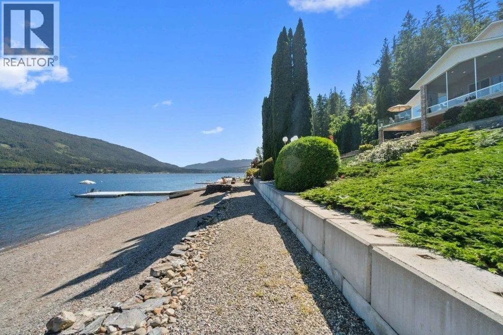 4842 SUNNYBRAE CANOE POINT Road